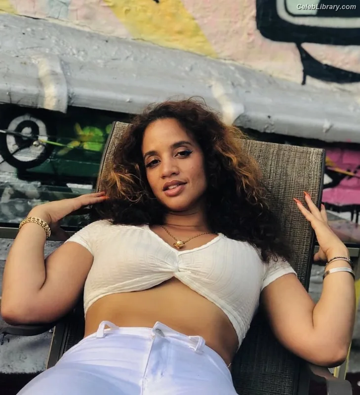 Dascha Polanco photo 14 of 220