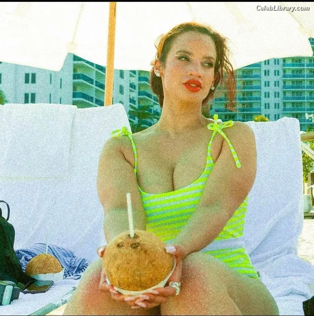 Dascha Polanco photo 23 of 220