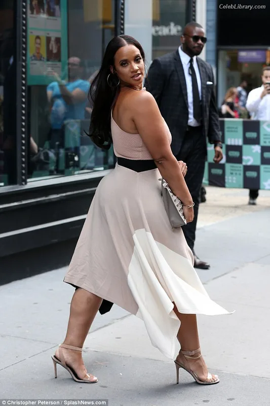 Dascha Polanco photo 2 of 220