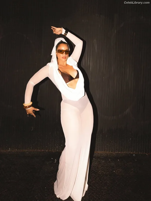 Dascha Polanco photo 12 of 220