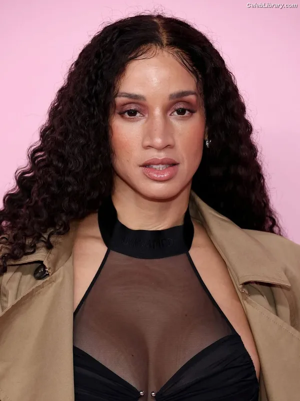 Dascha Polanco photo 17 of 220