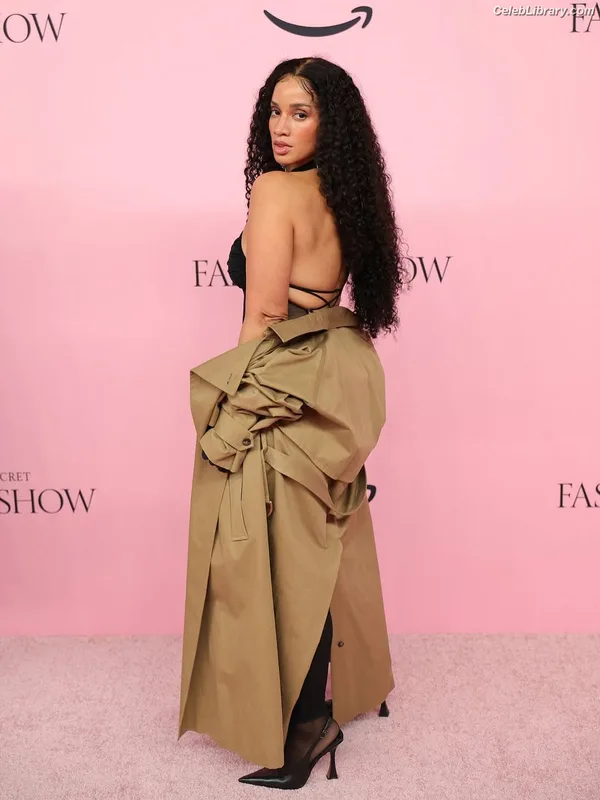 Dascha Polanco photo 18 of 220