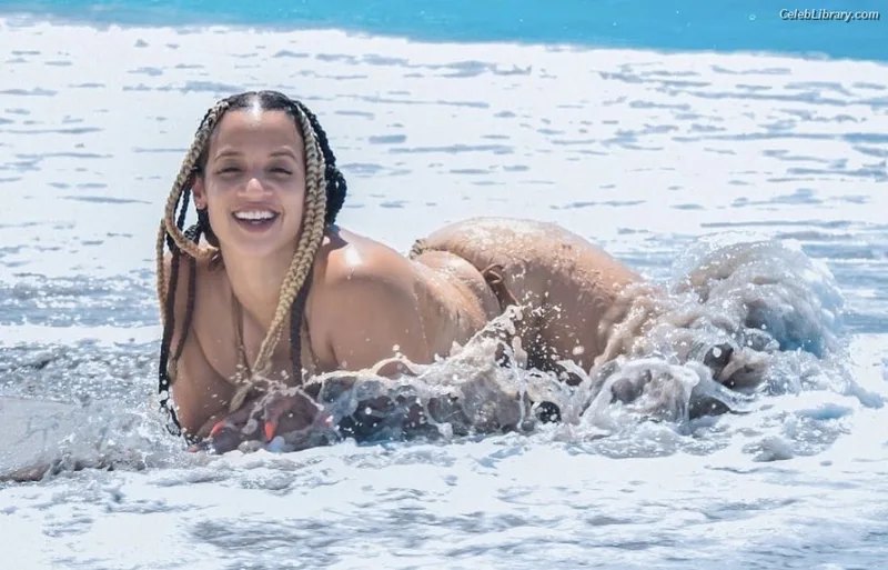 Dascha Polanco photo 5 of 220