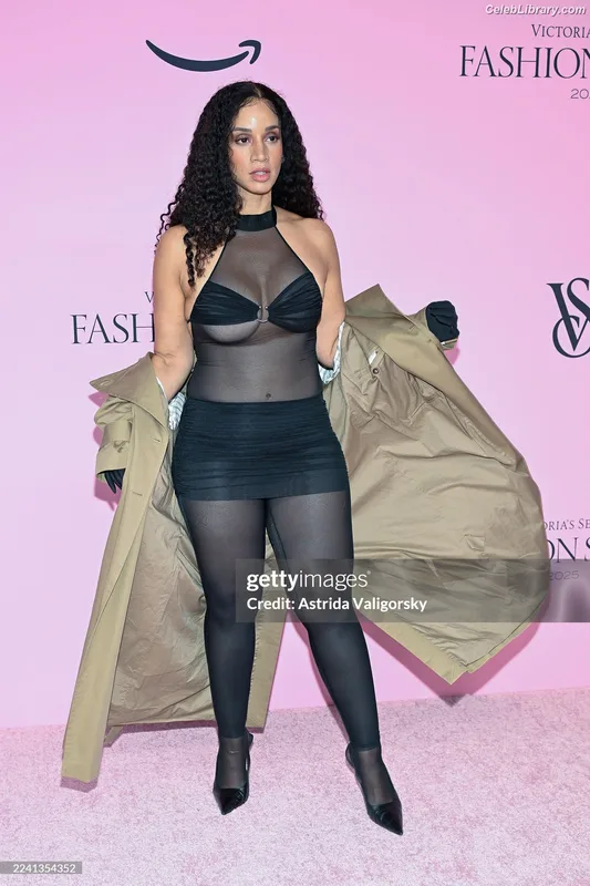 Dascha Polanco photo 5 of 220