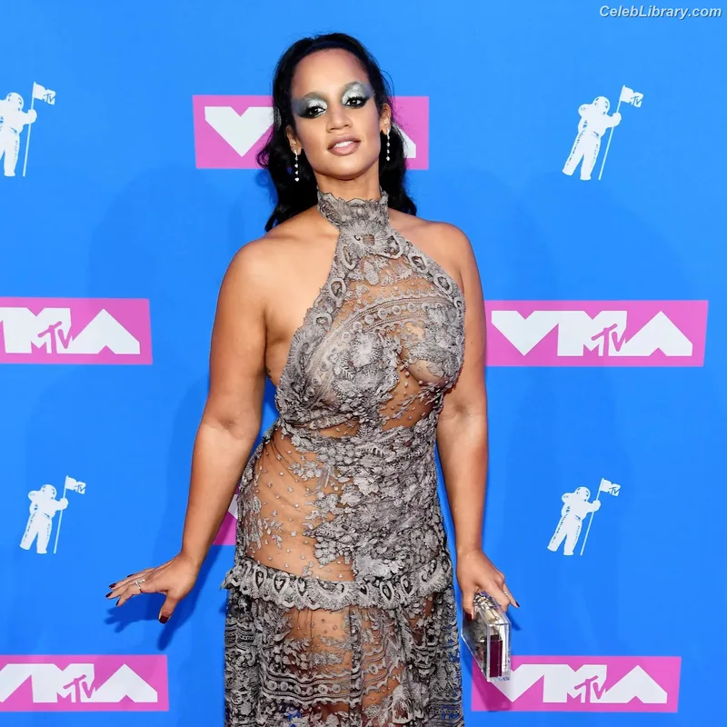 Dascha Polanco photo 2 of 220