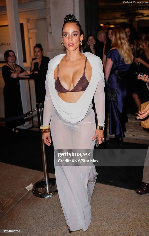 Dascha Polanco photo 9 of 220