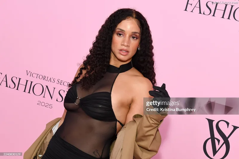 Dascha Polanco photo 22 of 220
