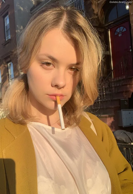Dasha Nekrasova photo 15 of 334