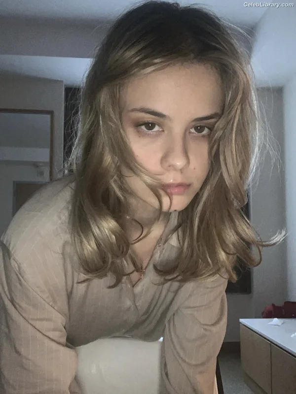 Dasha Nekrasova photo 1 of 334