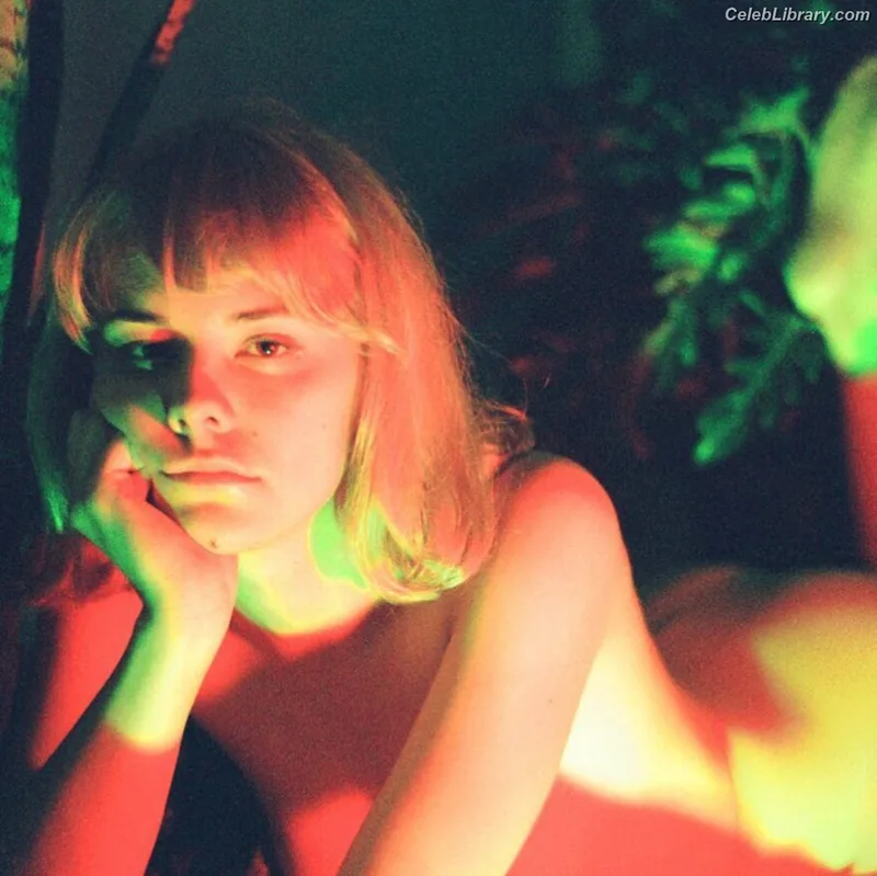 Dasha Nekrasova photo 13 of 334