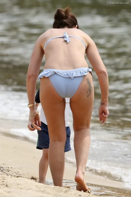 Davina McCall photo 15 of 63