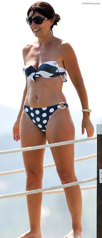 Davina McCall photo 9 of 63