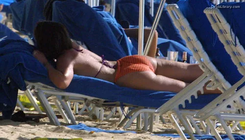 Davina McCall photo 15 of 63