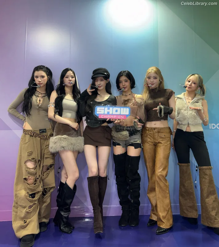 Dayeon (KƎP1ƎR KEP1ER) photo 11 of 61