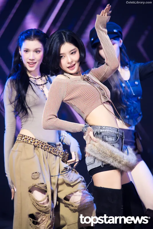 Dayeon (KƎP1ƎR KEP1ER) photo 20 of 61