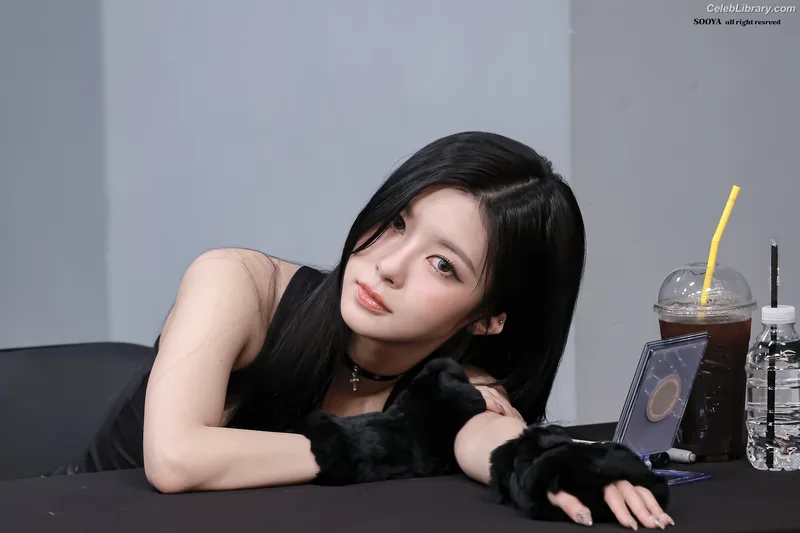Dayeon (KƎP1ƎR KEP1ER) photo 4 of 61