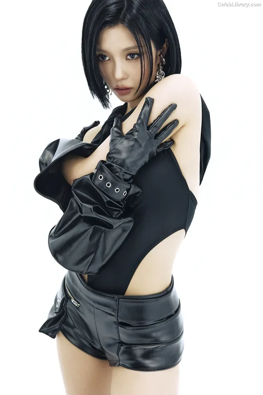 Dayeon (KƎP1ƎR KEP1ER) photo 20 of 61