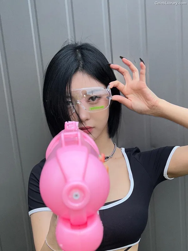 Dayeon (KƎP1ƎR KEP1ER) photo 3 of 61