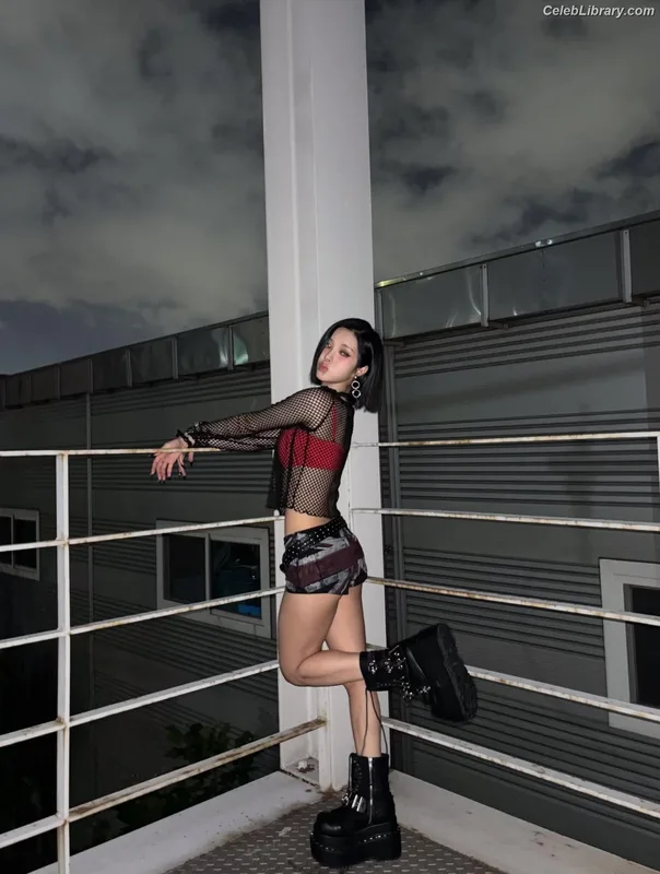 Dayeon (KƎP1ƎR KEP1ER) photo 8 of 61