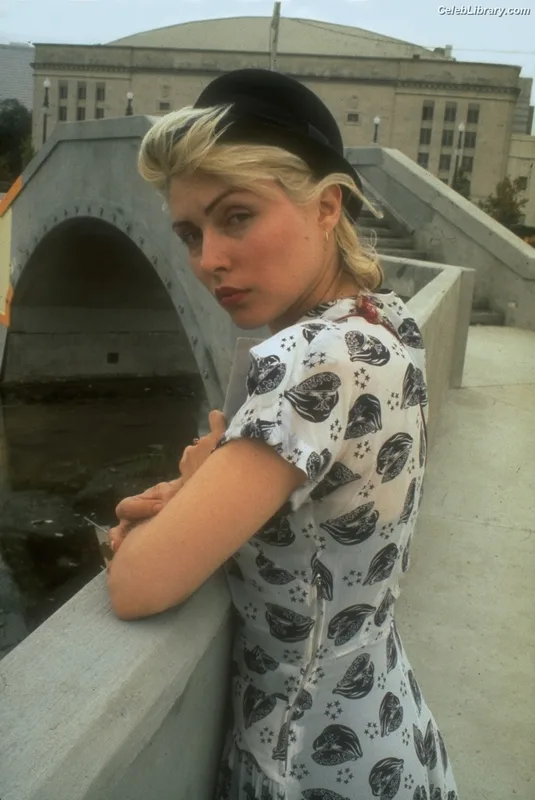 Debbie Harry photo 19 of 129