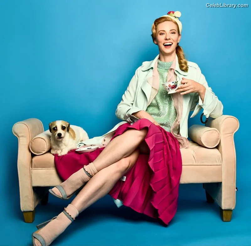 Deborah Ann Woll photo 1 of 165