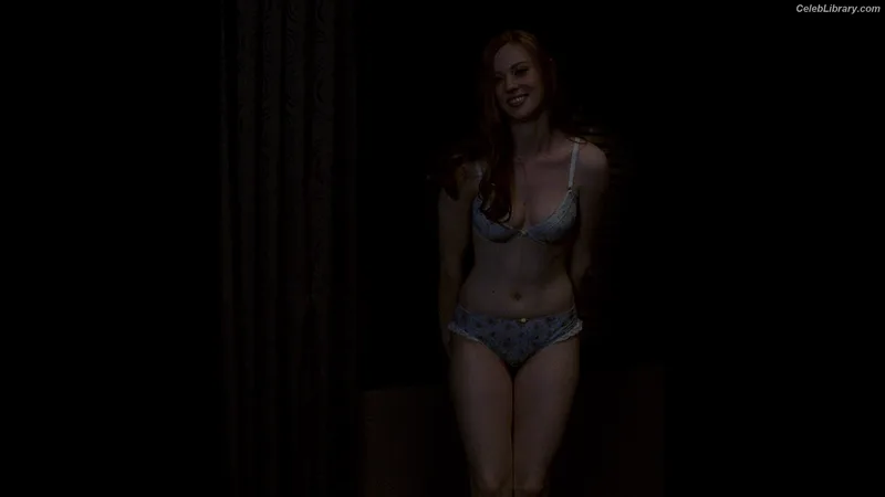 Deborah Ann Woll photo 11 of 165
