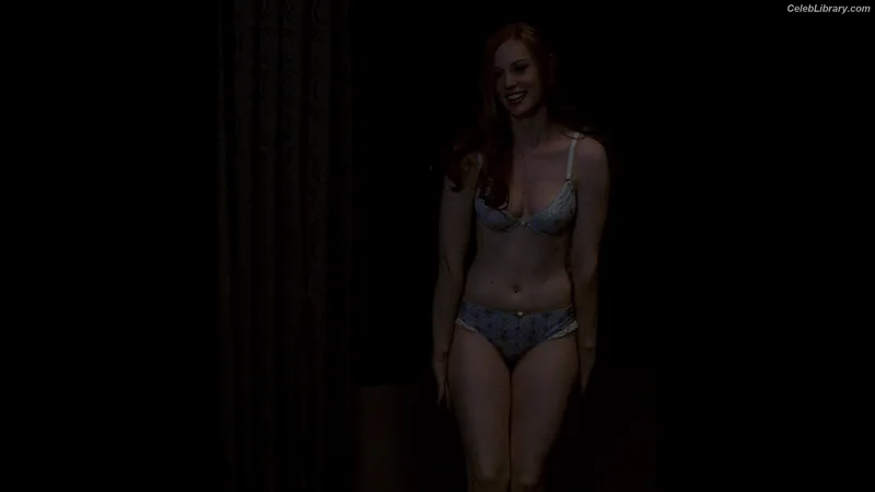 Deborah Ann Woll photo 12 of 165