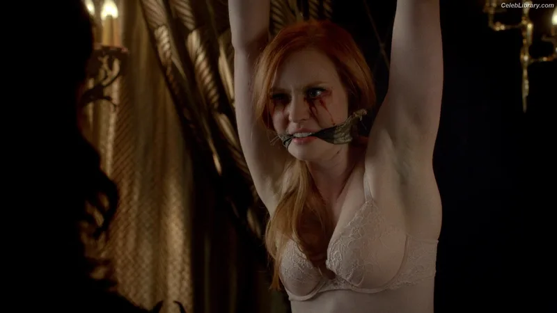 Deborah Ann Woll photo 5 of 165