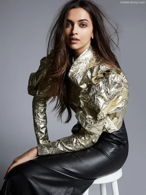 Deepika Padukone photo 9 of 76