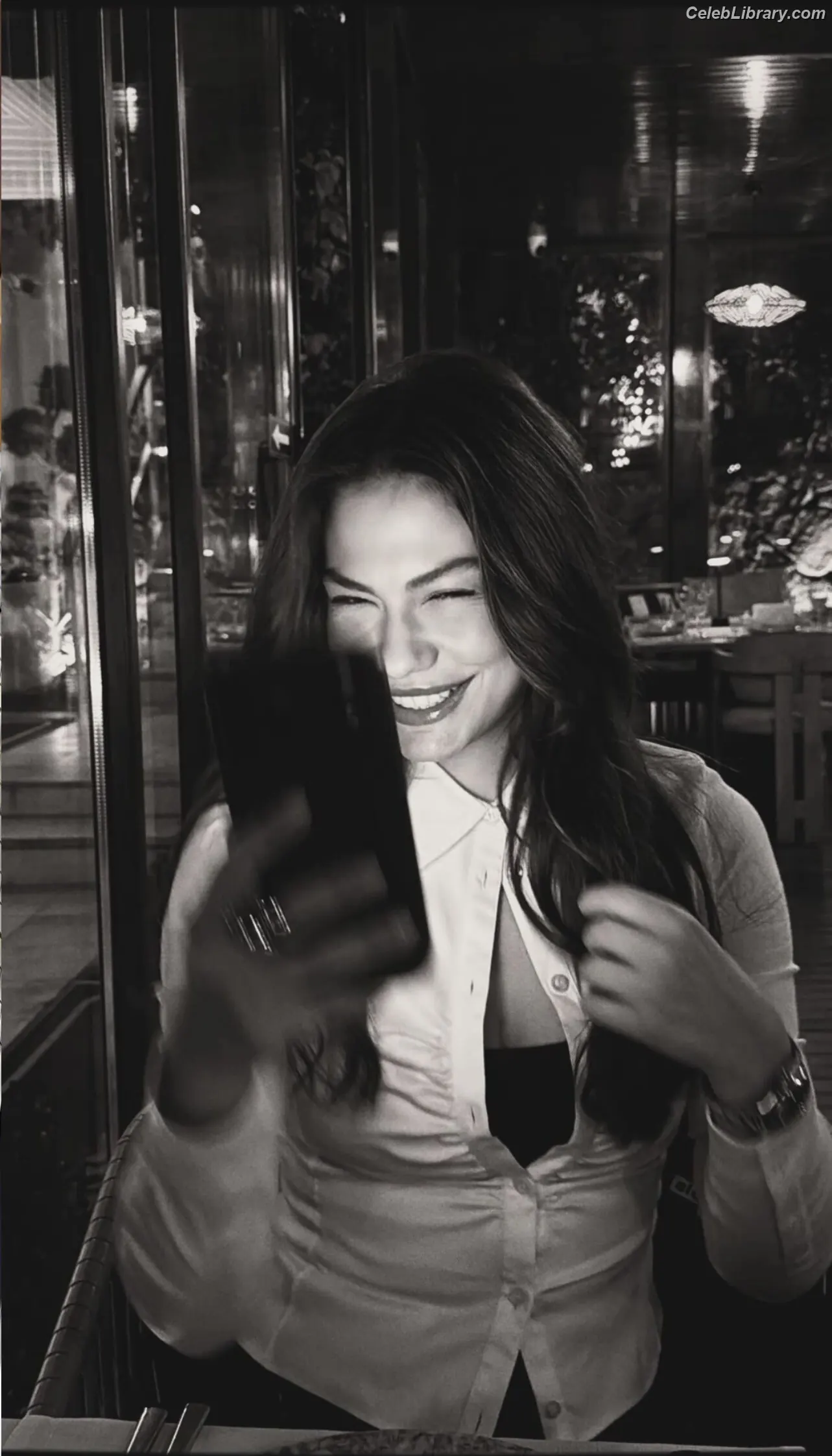 Demet Özdemir photo 1 of 325