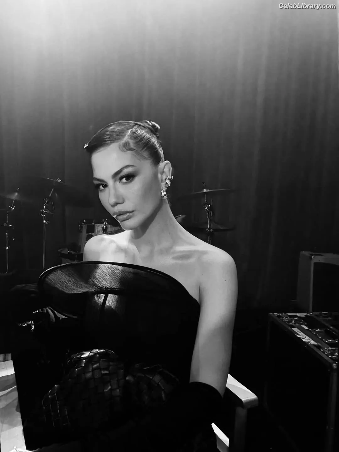Demet Özdemir photo 3 of 325
