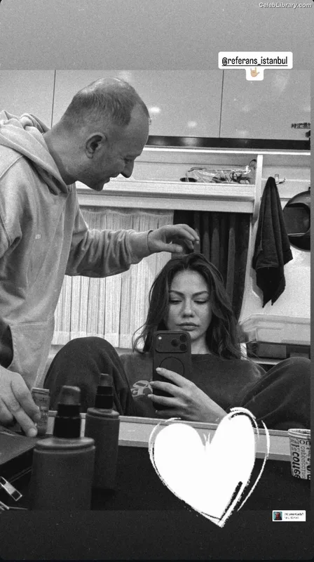 Demet Özdemir photo 23 of 326