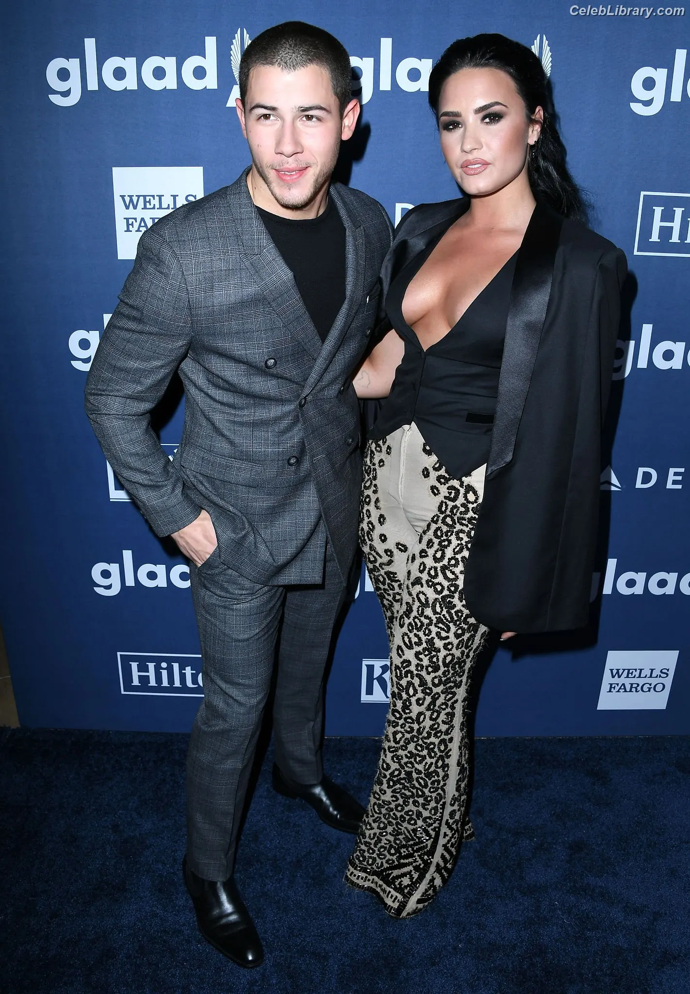 Demi Lovato photo 9 of 1264