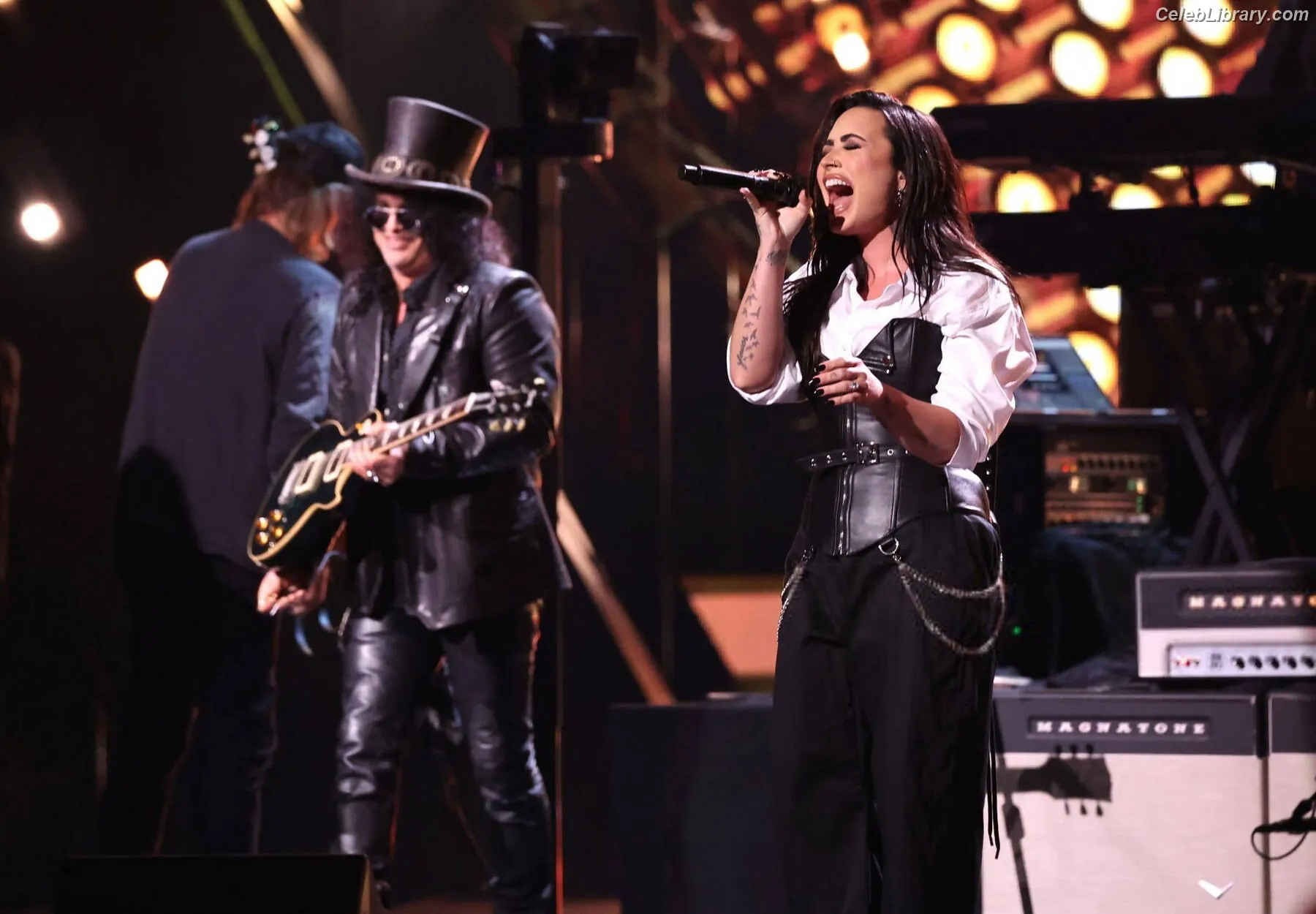 Demi Lovato photo 22 of 1264