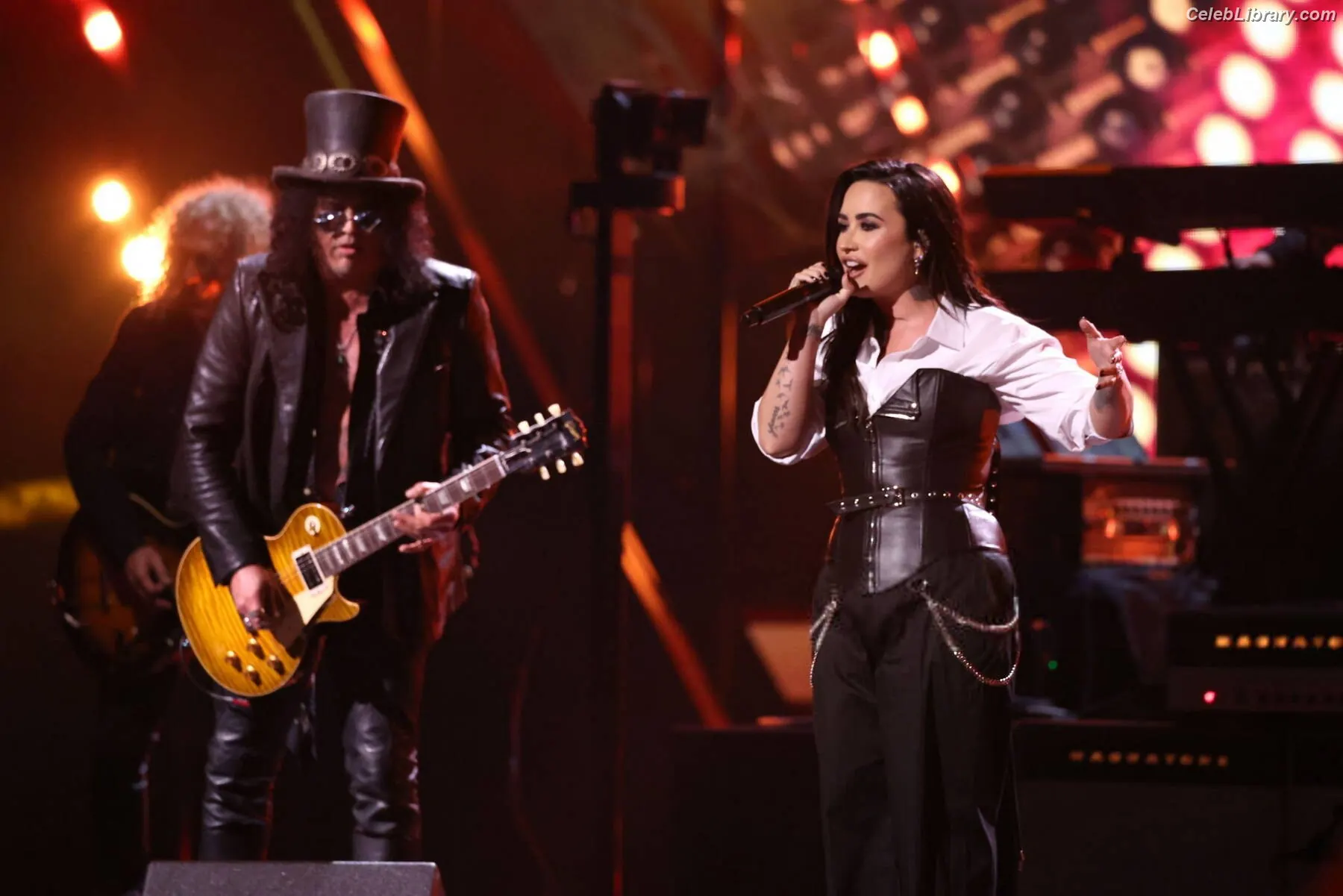 Demi Lovato photo 23 of 1264