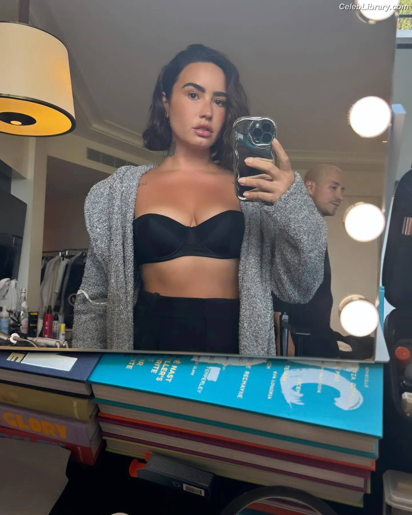 Demi Lovato photo 2 of 1264