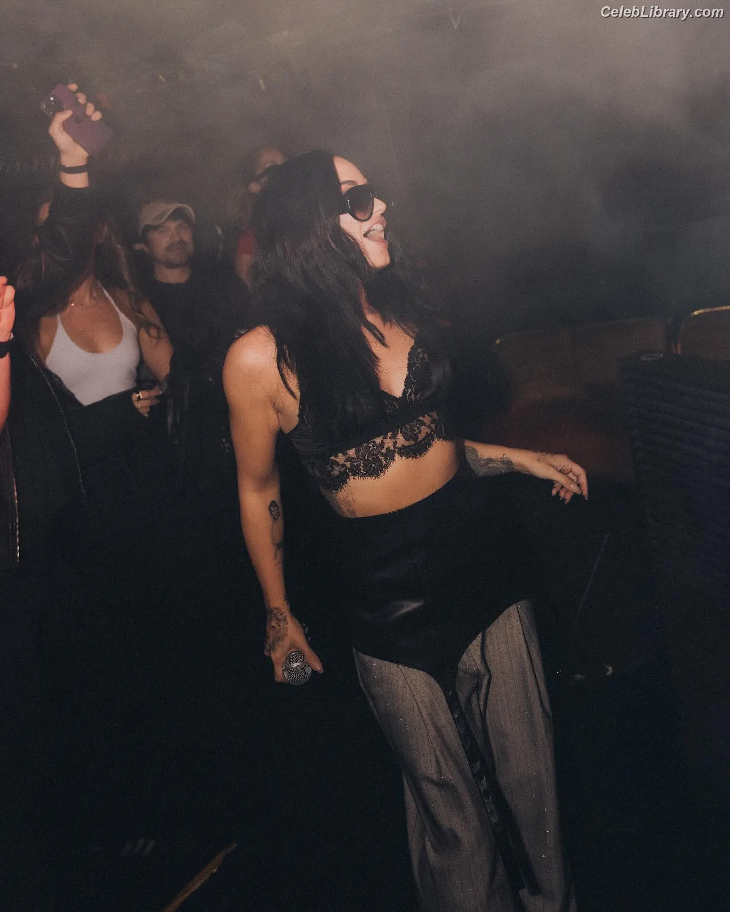 Demi Lovato photo 14 of 1264