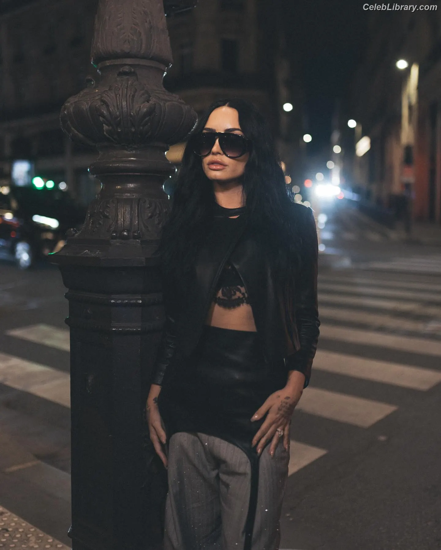 Demi Lovato photo 22 of 1264