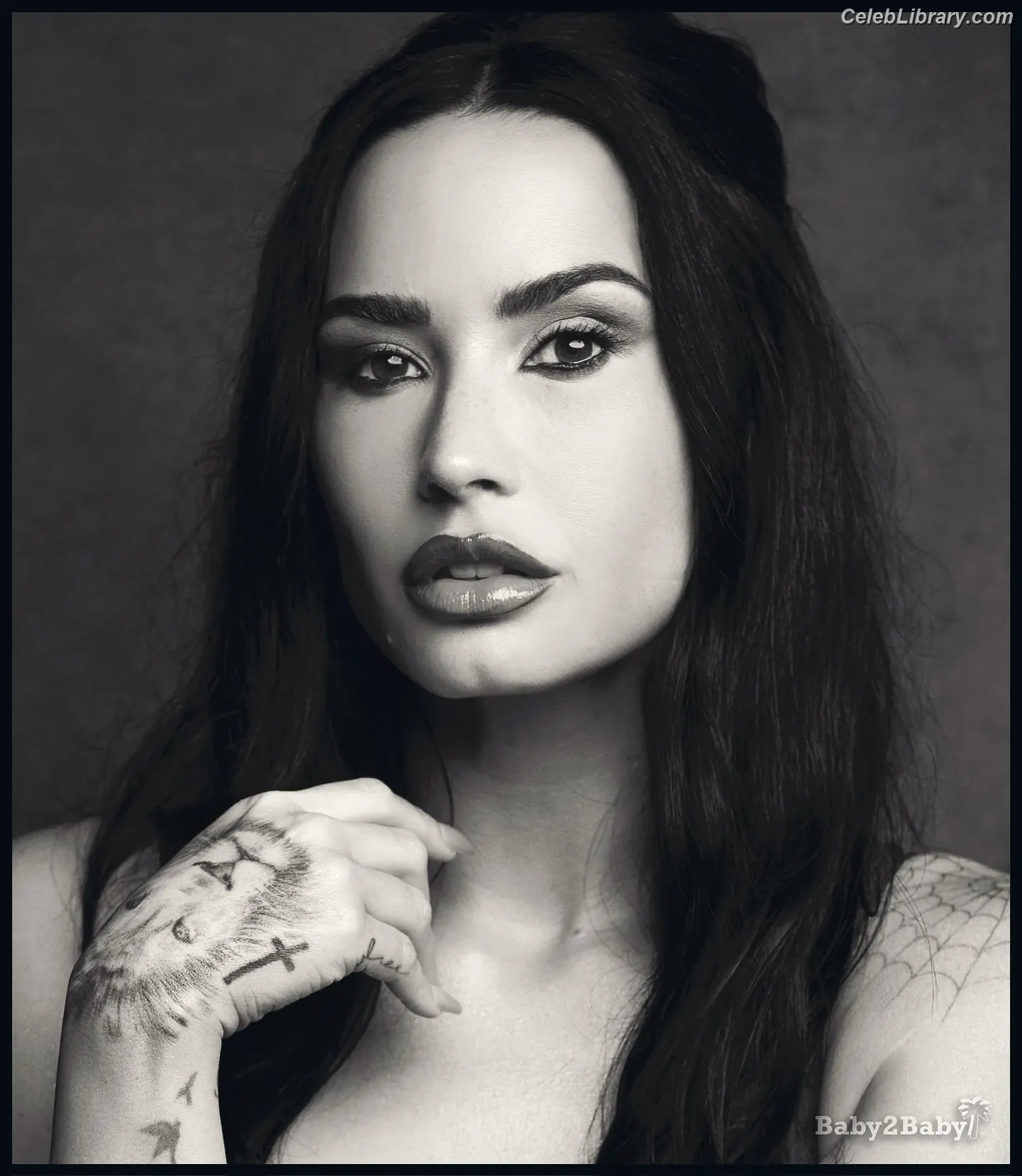Demi Lovato photo 16 of 1264