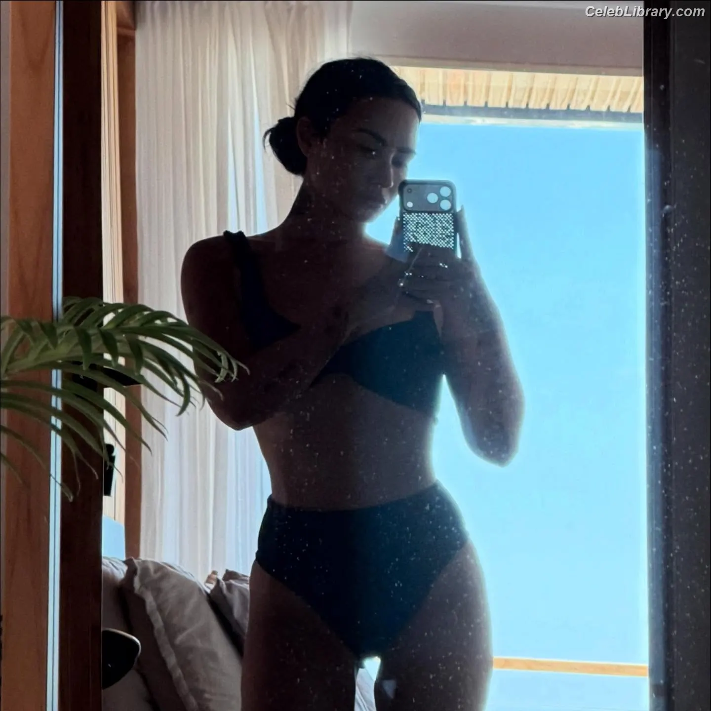 Demi Lovato photo 23 of 1264
