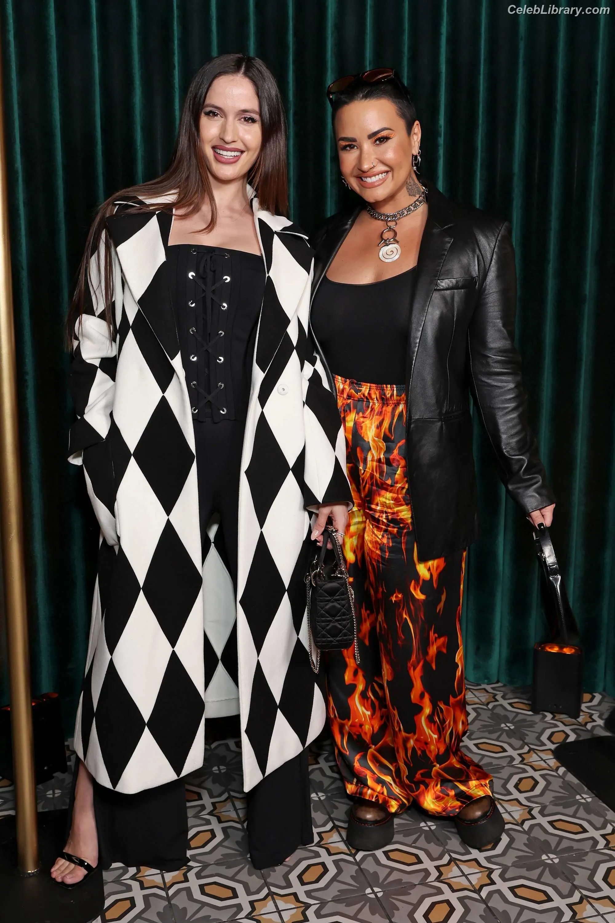 Demi Lovato photo 13 of 1264
