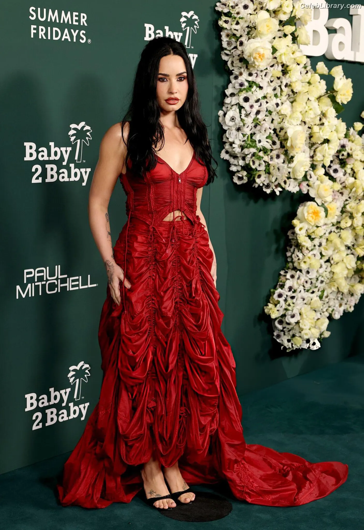 Demi Lovato photo 3 of 1264