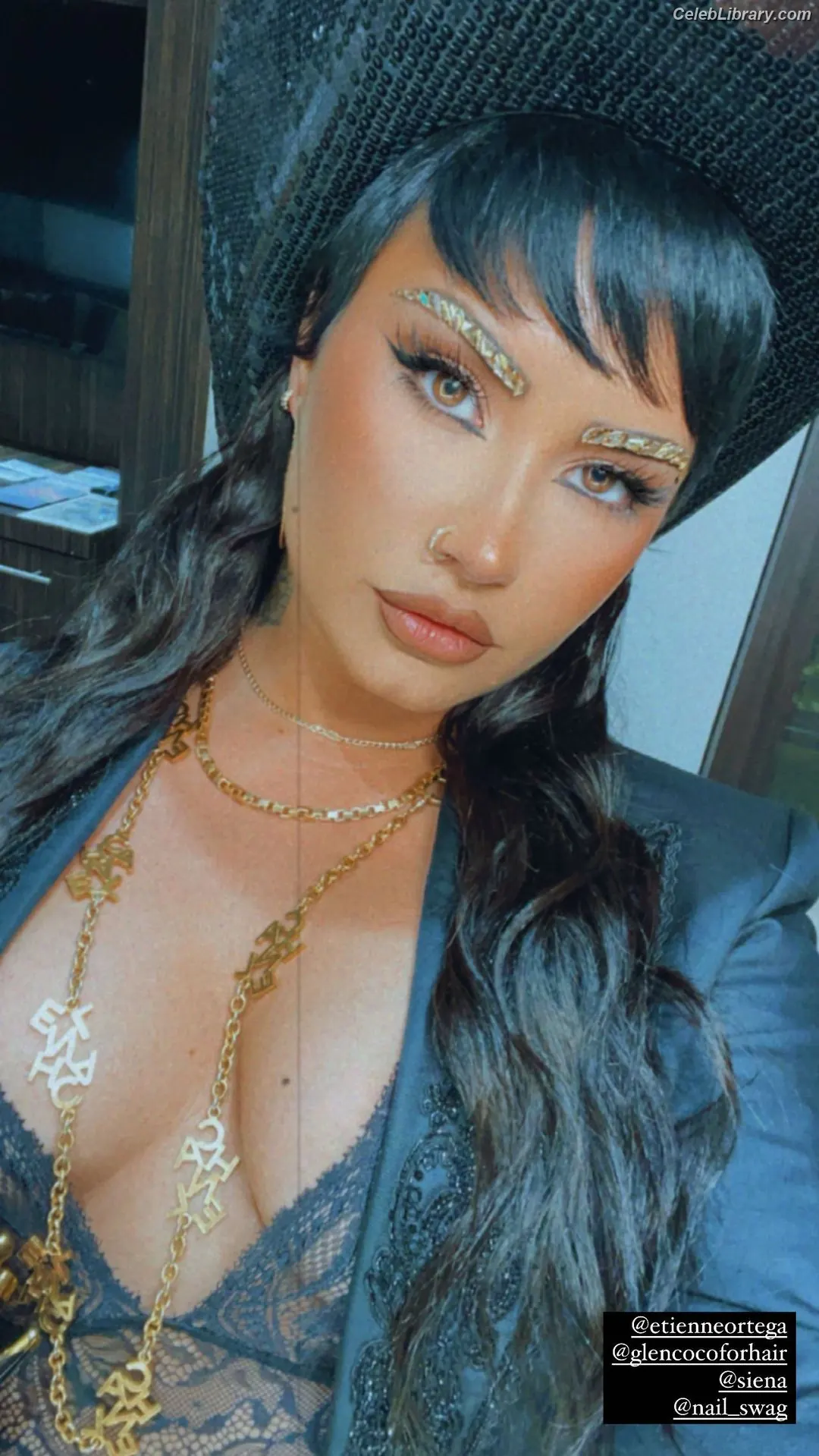 Demi Lovato photo 14 of 1264