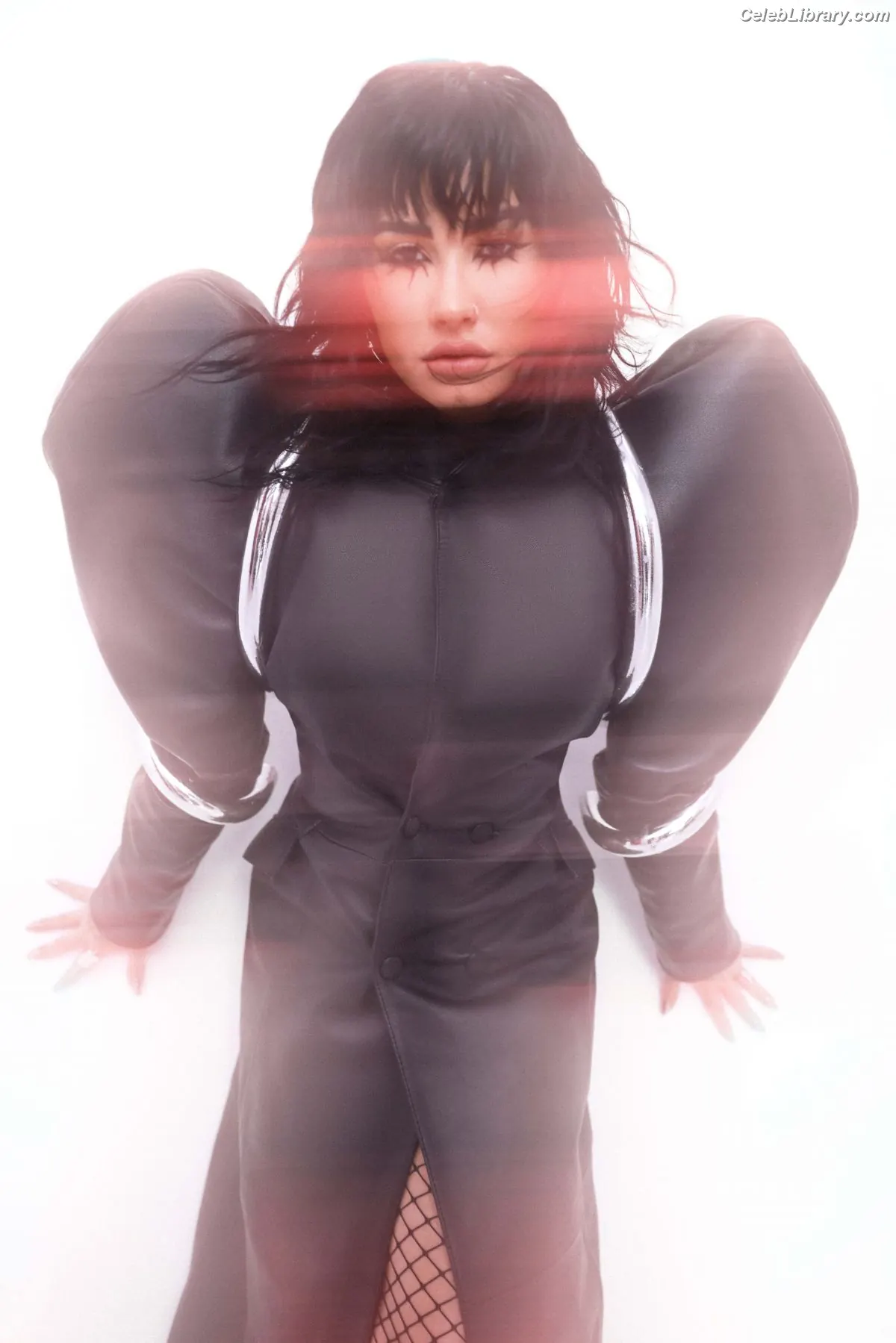 Demi Lovato photo 17 of 1264
