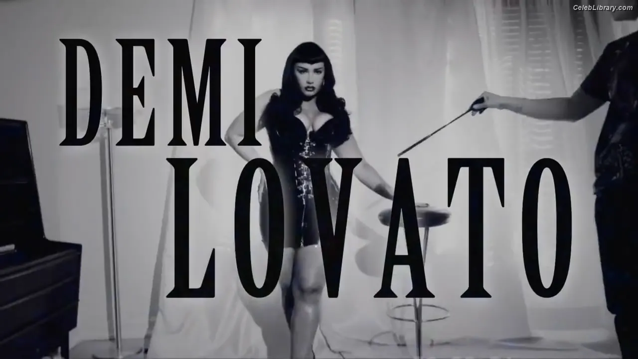 Demi Lovato photo 9 of 1264