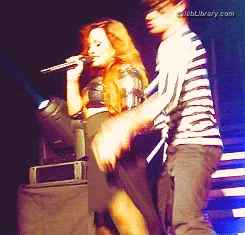 Demi Lovato photo 17 of 1264