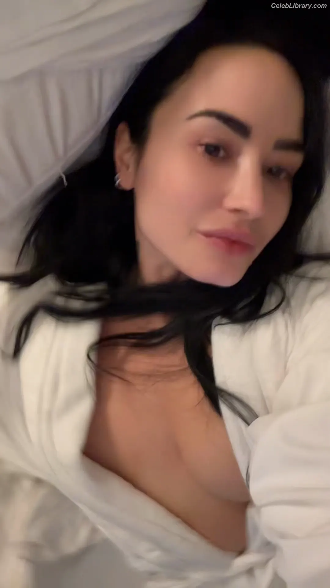 Demi Lovato photo 22 of 1264