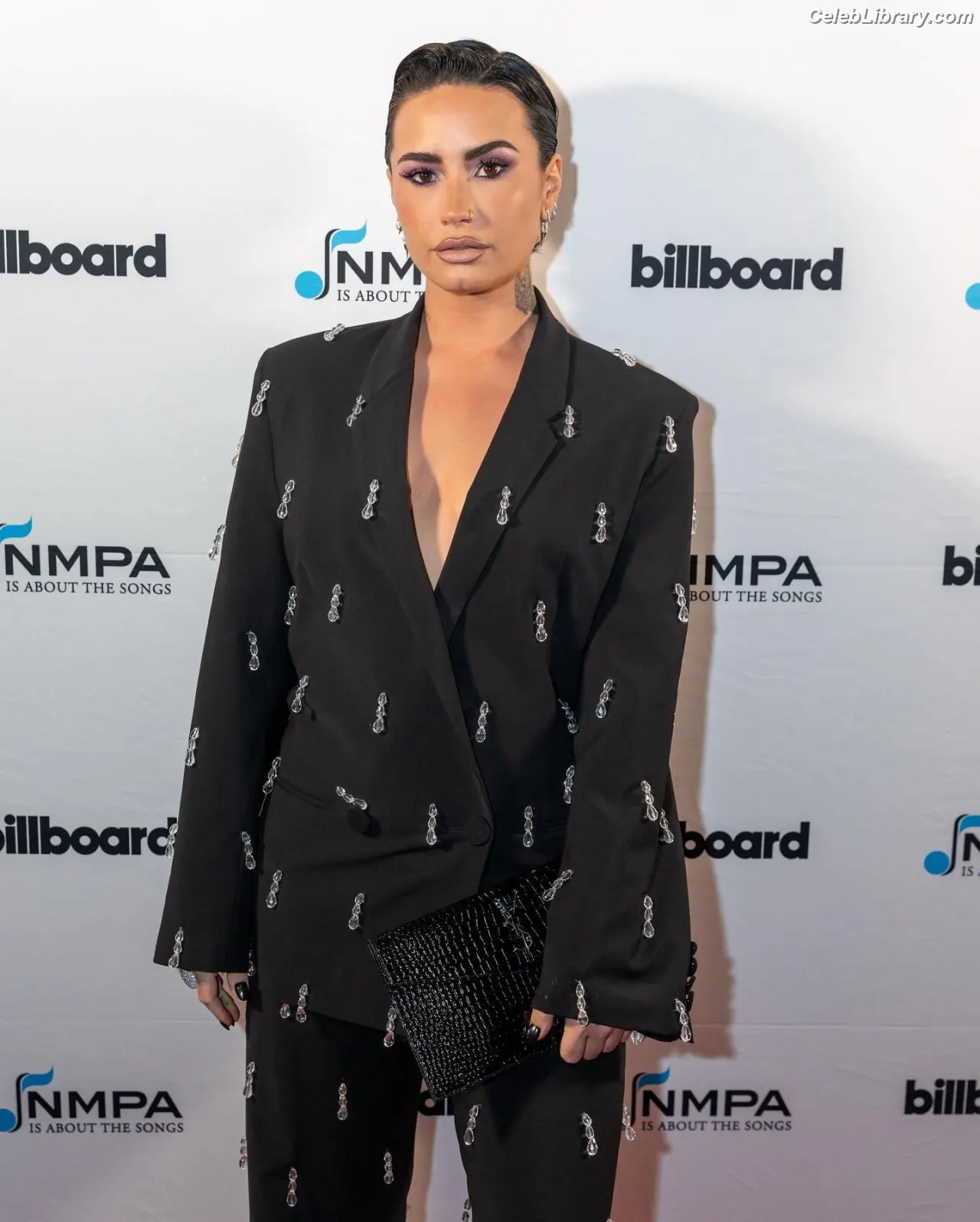 Demi Lovato photo 22 of 1264