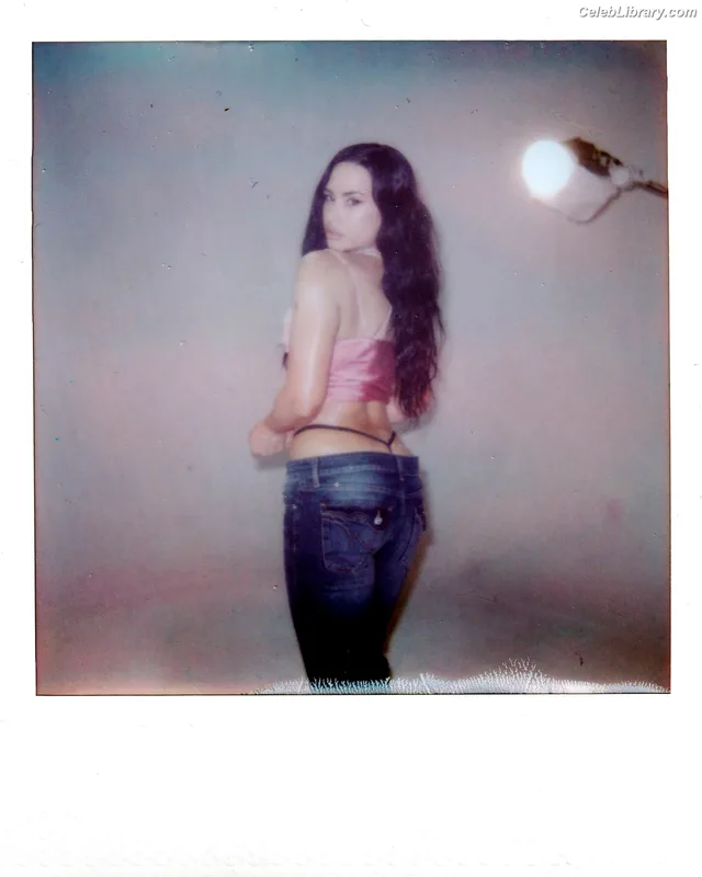 Demi Lovato photo 22 of 1234