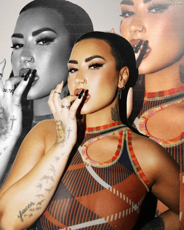 Demi Lovato photo 9 of 1234